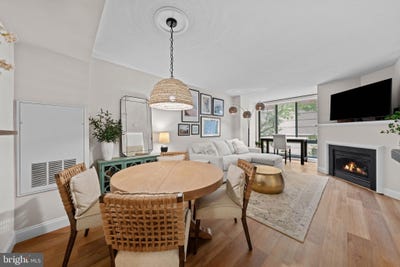 /international/us/851-n-glebe-road-arlington-va-110120064402/