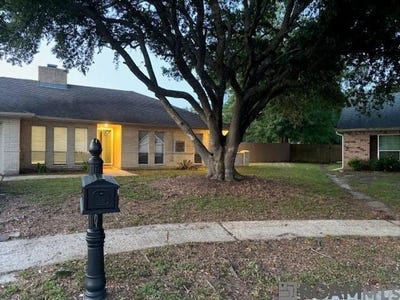 /international/us/414-arrowwood-drive-slidell-la-110105872457/