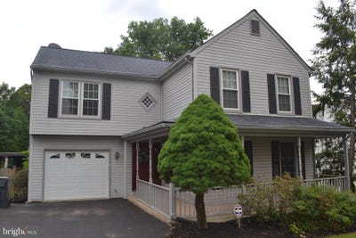/international/us/9614-shannon-lane-manassas-va-110108125178/