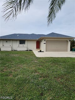 /international/us/3025-magnolia-way-punta-gorda-fl-110107879697/