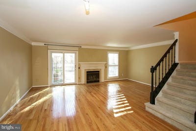 /international/us/153-finale-terrace-silver-spring-md-110107653772/
