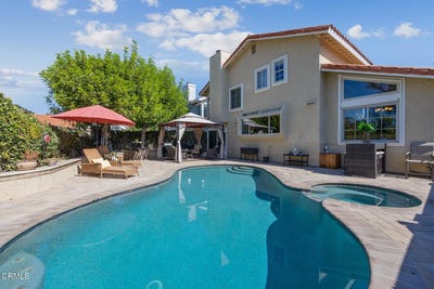 /international/us/22671-cheryl-way-lake-forest-ca-110098461821/