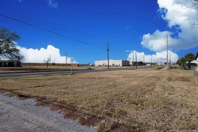/international/us/610-s-bucy-avenue-bartlesville-ok-110098927700/