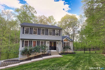 /international/us/164-kingswood-drive-naugatuck-ct-110108390422/
