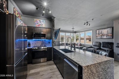 /international/us/19777-n-76th-street-scottsdale-az-110106691994/