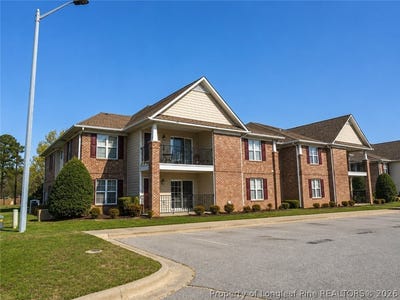 /international/us/1830-balmoral-drive-fayetteville-nc-110107029591/
