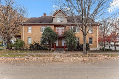 /international/us/2827-bryant-avenue-n-minneapolis-mn-110103668153/