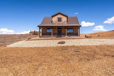 /international/us/2769-county-rd-255-westcliffe-co-110107830135/