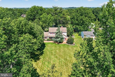 /international/us/1006-weikel-road-lansdale-pa-110119639302/