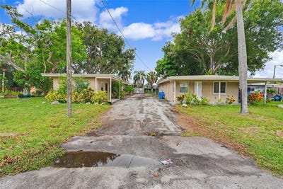 /international/us/10598-106th-avenue-largo-fl-110109514834/