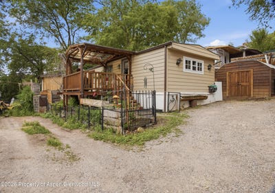 /international/us/51691-highway-6-and-24-glenwood-springs-co-110108411848/