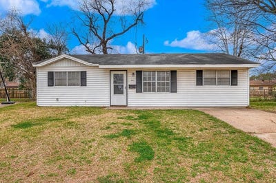 /international/us/3417-moonlake-circle-bossier-city-la-110106202557/