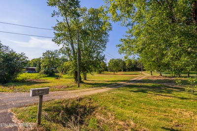 /international/us/8705-n-ruggles-ferry-pike-strawberry-plains-tn-110100746776/?lang=en