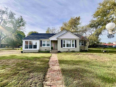 /international/us/165-danville-rd-waldron-ar-110120005380/
