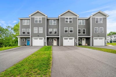 /international/us/6-biggs-avenue-epping-nh-110108638221/