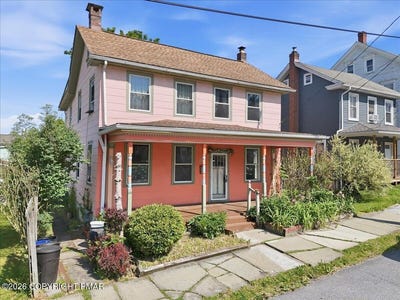 /international/us/115-south-street-jim-thorpe-pa-110108442855/