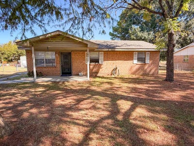 /international/us/187-w-ruth-ave-atoka-ok-110119923177/
