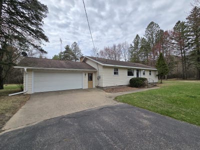 /international/us/3653-county-road-q-wisconsin-rapids-wi-110099084098/