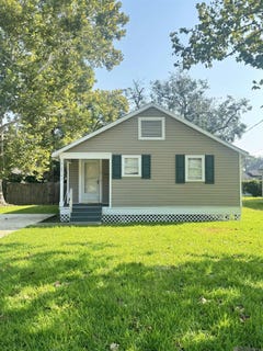 /international/us/24141-baist-st-plaquemine-la-110120747112/