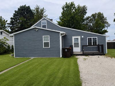 /international/us/611-n-chestnut-street-wapella-il-110108501228/