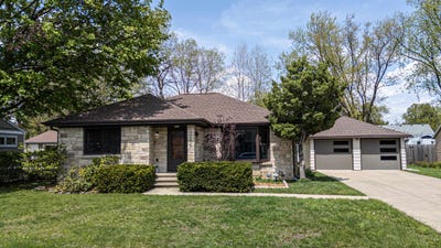 /international/us/7010-franklin-avenue-middleton-wi-110107797159/