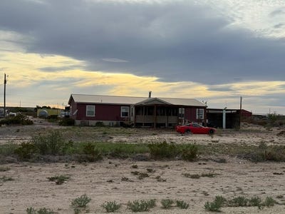 /international/us/4196-w-gomez-fort-stockton-tx-110107858679/