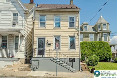 /international/us/1447-ferry-street-easton-pa-110101073115/