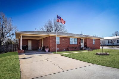 /international/us/404-n-bryan-avenue-mangum-ok-110097466235/