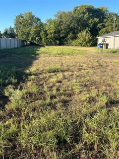 /international/us/835-e-3rd-street-lancaster-tx-110120150623/