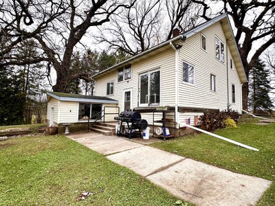 /international/us/14801-60th-st-bristol-wi-110095797842/