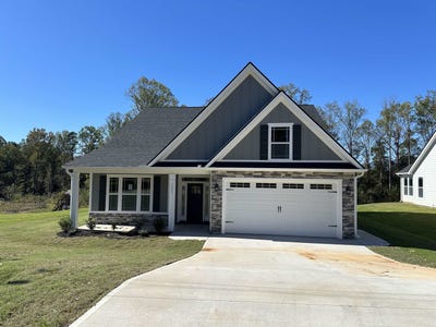 /international/us/1093-caldwell-road-road-campobello-sc-110093603903/