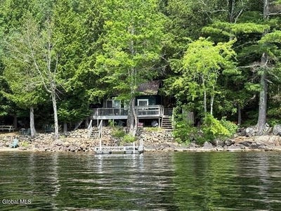 /international/us/213-adirondack-road-schroon-lake-ny-110119596294/