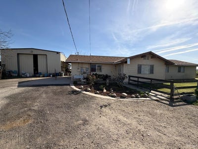 /international/us/875-w-laguna-avenue-lot-8-riverdale-ca-110106500729/