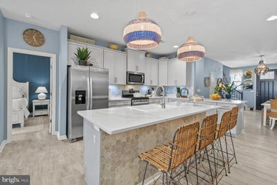 /international/us/38453-carroll-drive-millville-de-110106435776/