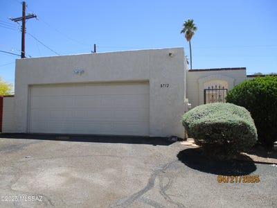 /international/us/8712-e-terrace-place-tucson-az-110108363005/