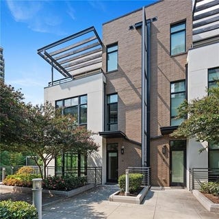 /international/us/721-longleaf-drive-ne-atlanta-ga-110107535737/
