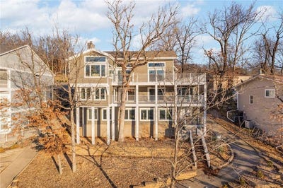 /international/us/1323-castle-ct-osage-beach-mo-110098487351/