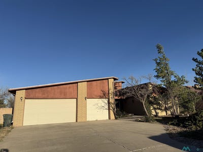 /international/us/1307-country-club-place-gallup-nm-110106771544/