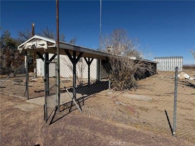 /international/us/46600-national-trails-newberry-springs-ca-110097644817/