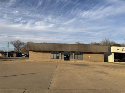 /international/us/801-hwy-165-dumas-ar-110110334545/