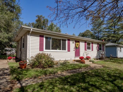 /international/us/1728-greenview-avenue-portage-mi-110120411848/