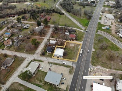 /international/us/124-12th-street-somerville-tx-110105863752/