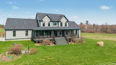 /international/us/4517-oak-hill-road-williston-vt-110106311258/