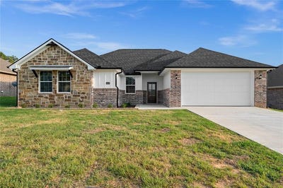 /international/us/113-hay-meadow-drive-winona-tx-110099961071/