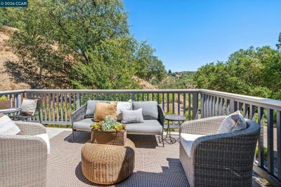 /international/us/2876-saklan-indian-walnut-creek-ca-110109644495/