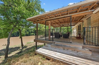 /international/us/281-private-road-612-reagan-tx-110099856565/