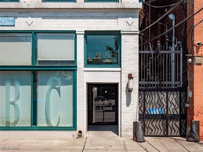 /international/us/1951-w-26th-street-unit-403-cleveland-oh-110100848133/