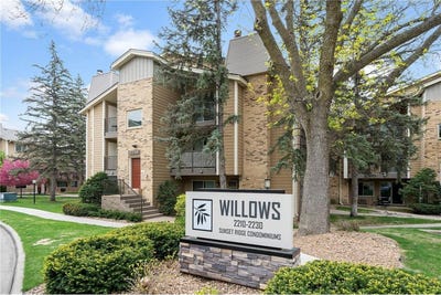 /international/us/2210-ridge-drive-saint-louis-park-mn-110107939224/