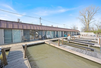/international/us/10271-county-road-286-huntsville-oh-110107165126/