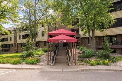 /international/us/7500-cahill-road-edina-mn-110107753385/